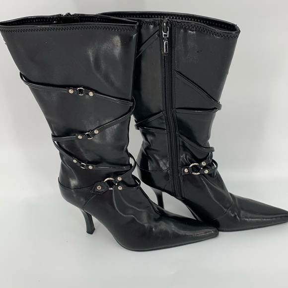 Source Unknown Shoes - Pointy Black Boots Size 5